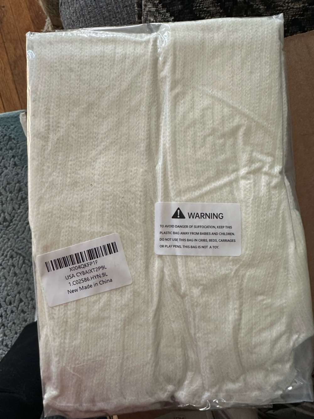 Women's Cream Fingerless Cashmere-Blend Arm Warmers - Picture 2 of 2